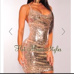 Rose Gold Sequin Dress😍